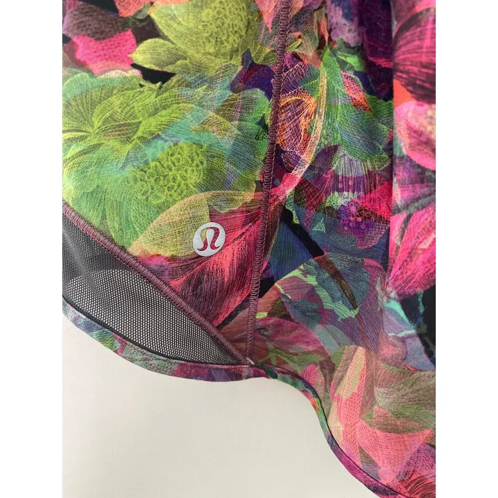 Lululemon Hotty Hot Shorts Size 6